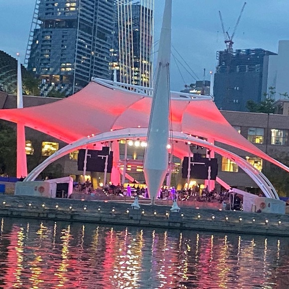 Meet your Posher, Chris - Picture 12 of 16